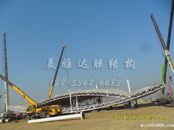 PTFE膜材江苏某中心港区大门膜结构工程