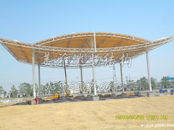 PTFE膜材江苏中心港区大门膜结构工程