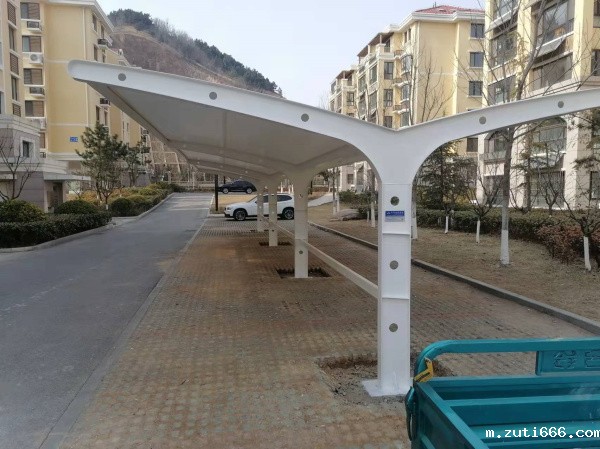 9、车棚膜结构：青岛牟家社区自行车棚膜结构 (2)(1)